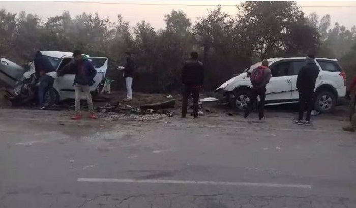 Bareilly - The tremendous collision of two cars