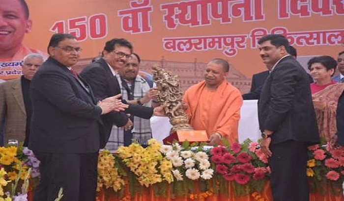 Govt. is continuously making efforts to improve health services: CM Yogi