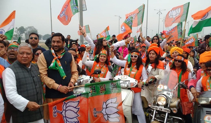 Bhajpa party leaders pull out rally in Meerut region