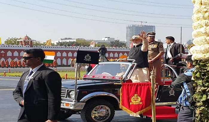 Ghaziabad:PM Modi reached the 50th Raising Day of CISF Camp
