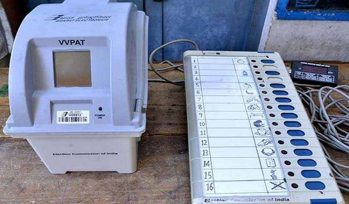 Election Commission of India is giving Demo at EVM and VVPAT machines