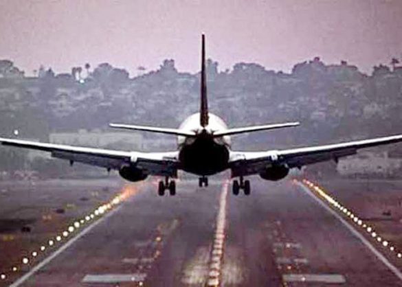 ayodhya-a-team-of-bjp-ruled-chief-ministers-reached-ayodhya-airstrip