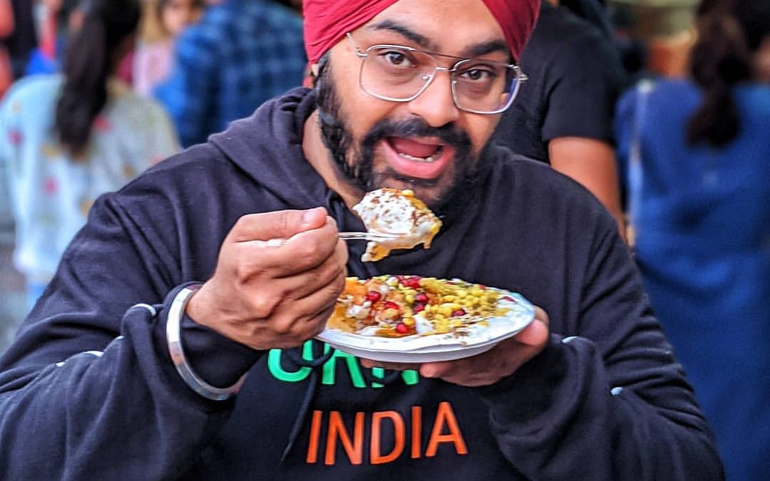 Pujneet Singh has a deep connect with food which has led him to this food blogging journey.