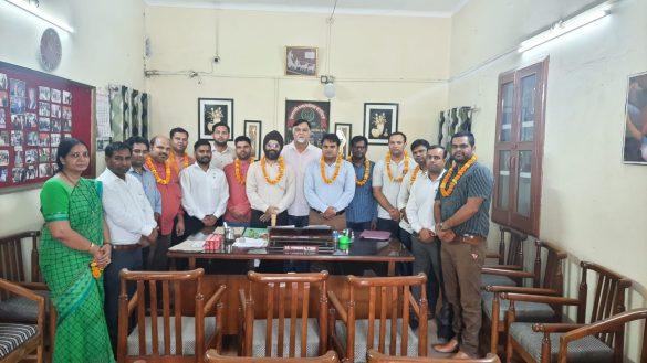 teachers-honored-in-gulavathi-devnagari-college-on-teachers-day