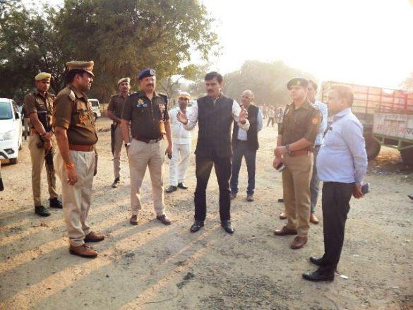 dm-sp-inspected-galla-mandi-and-nalanda-shikshan-sansthan-school