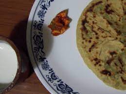 husband-asked-for-potato-paratha-from-wife