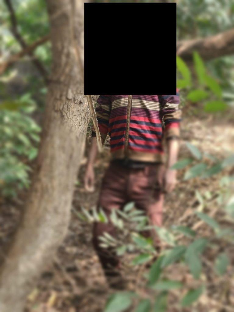 amethi-dead-body-of-a-youth-found-hanging-from-a-tree