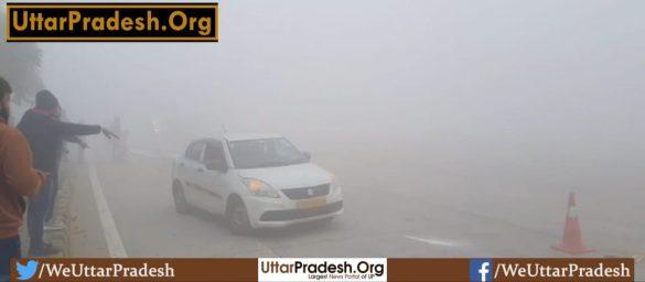 mathura-due-to-fog-car-of-foreign-tourists-met-with-an-accident