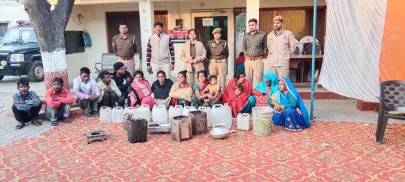 joint-team-of-excise-and-police-caught-illegal-raw-liquor