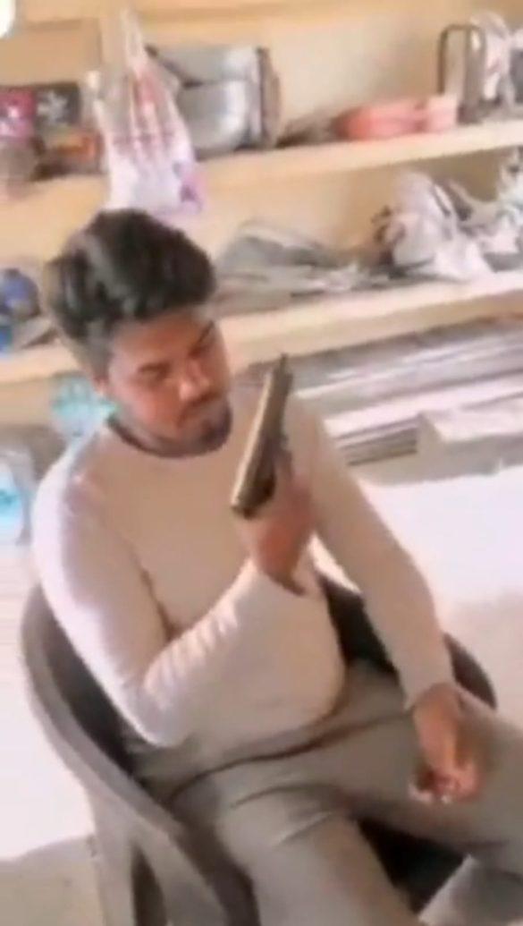 baghpat-video-of-youth-with-illegal-weapon-goes-viral